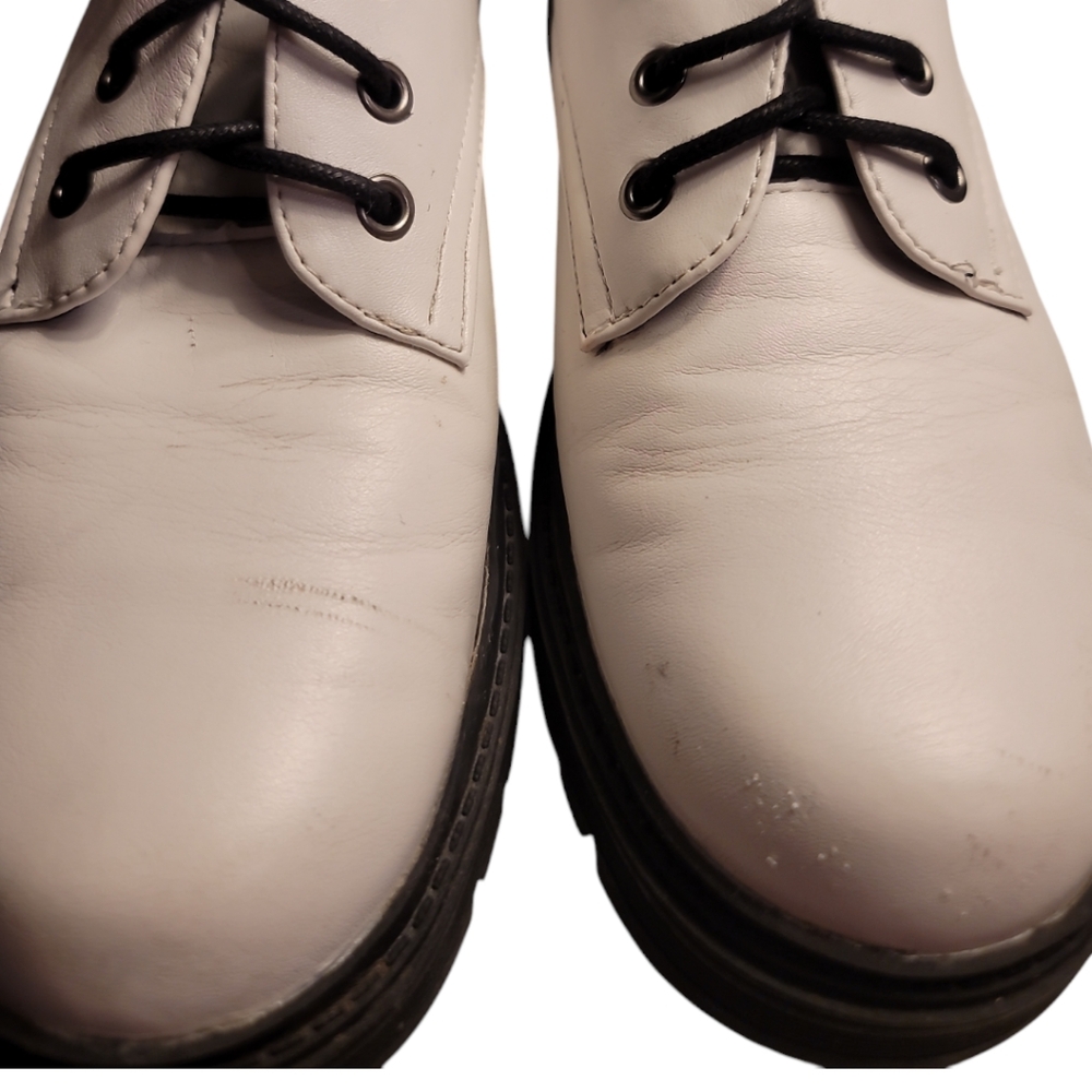 Seychelles Katie oxford white womens 7.5 lace-up black platform lugs sole - Picture 9 of 9